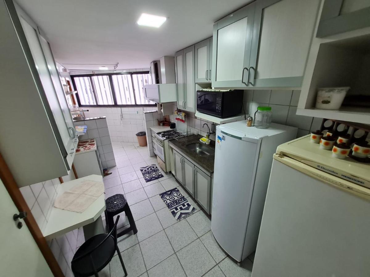 Apt Encantador Centro Guarapari, Completo, 50 M Da Praia 외부 사진